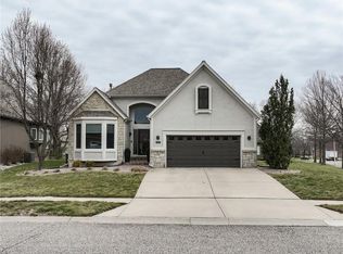 9839 Vista Dr, Lenexa, KS 66220