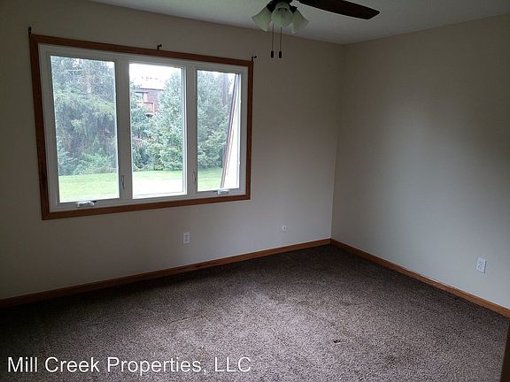 2nd image of 3425 Winston Dr APT 3