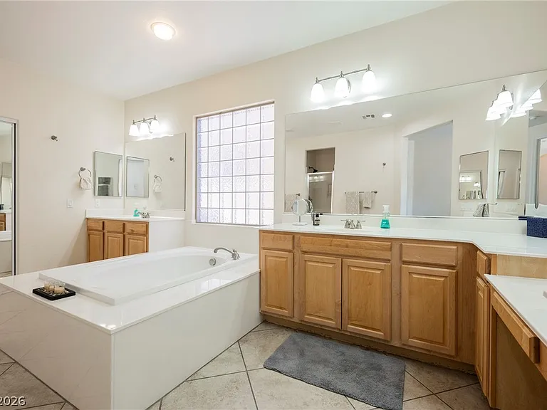 9562 Staff Ln — Photo 20
