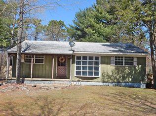 46 E Park Ave, Williamstown, NJ 08094