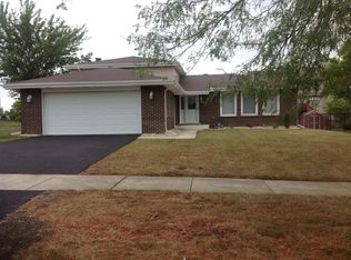 6054 Beechwood Rd, Matteson, IL 60443