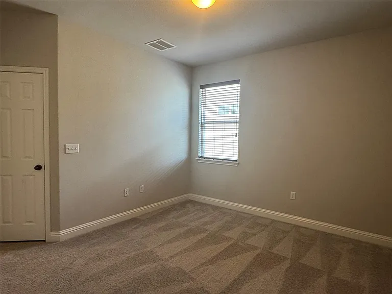 12524 Ondara Dr — Photo 31