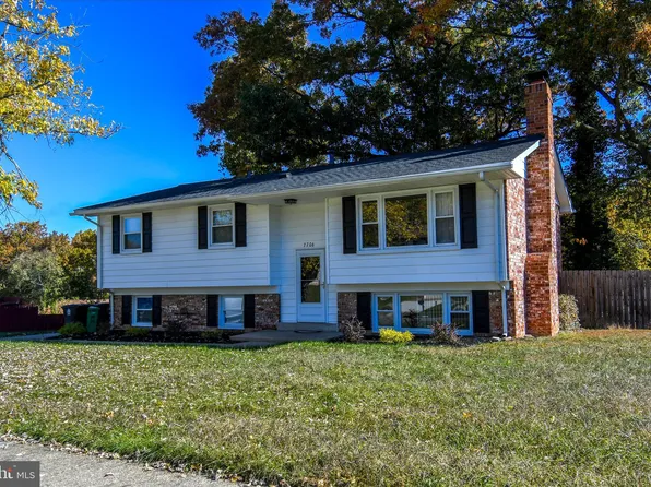 7706 Gambier Dr, Upper Marlboro, MD 20772