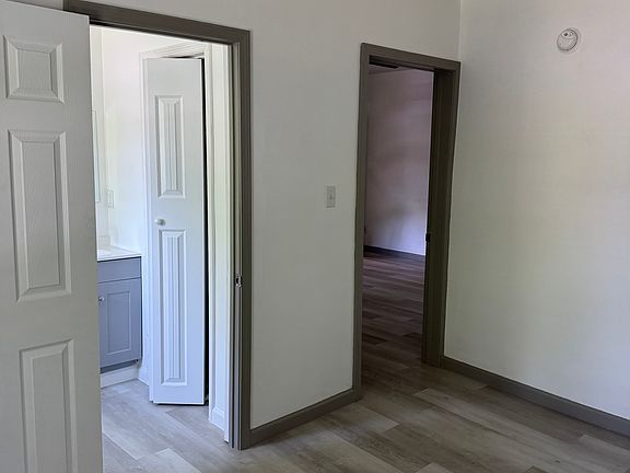 3rd image of 514 Myrtle Ave E #2