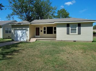 69 E 51st Pl, Tulsa, OK 74105