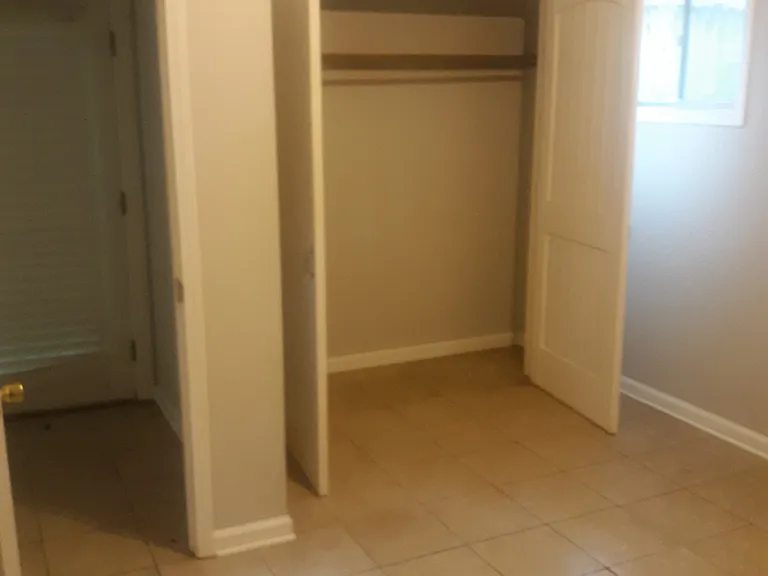 3794 Douglass Ave — Photo 7
