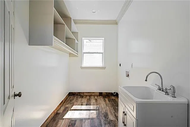 8513 Palmetto St — Photo 9