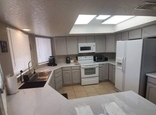 1940 Pima Dr N, Lake Havasu City, AZ 86403