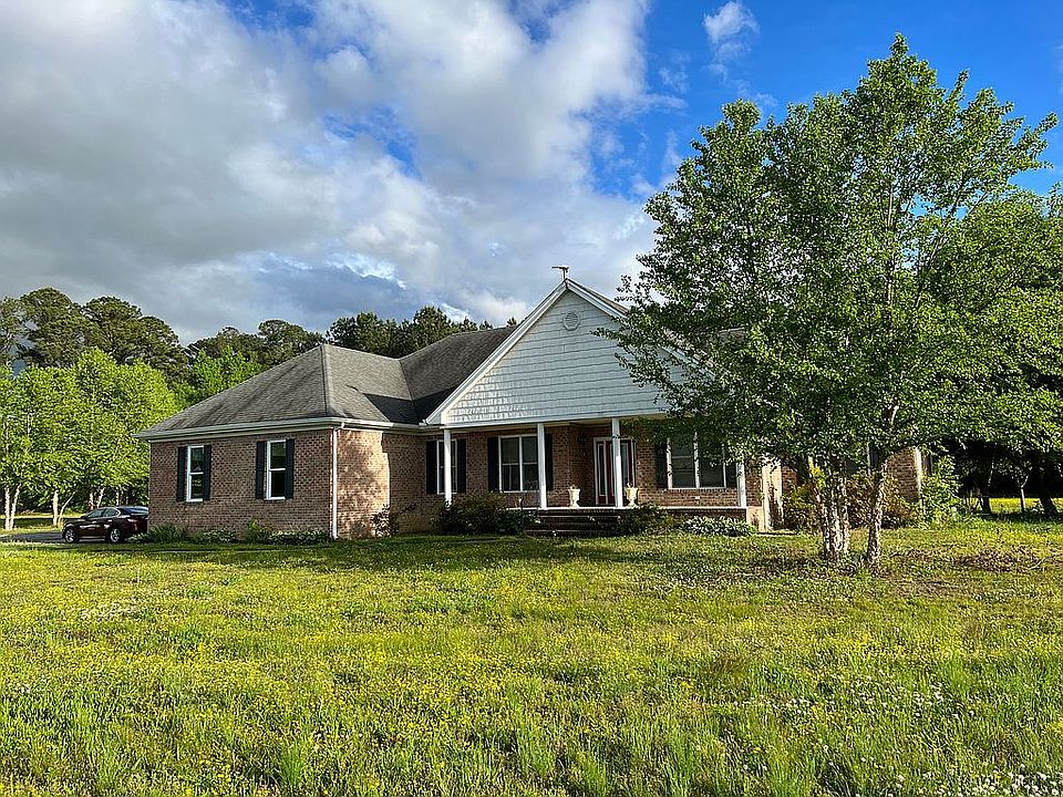 2nd image of 2061 Longstreet Ln