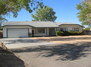 21282 Lipian Ct, Apple Valley, CA 92308