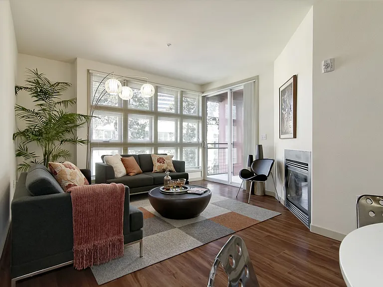 1623 Bellevue Ave — Photo 17