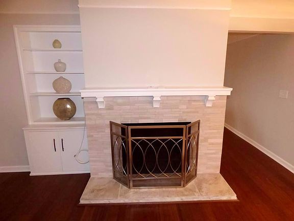 5th image of 8670 Arborcrest Dr