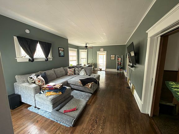 2nd image of 511 W 4th Ave
