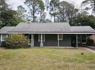 810 Baldwin Dr, Albany, GA 31707