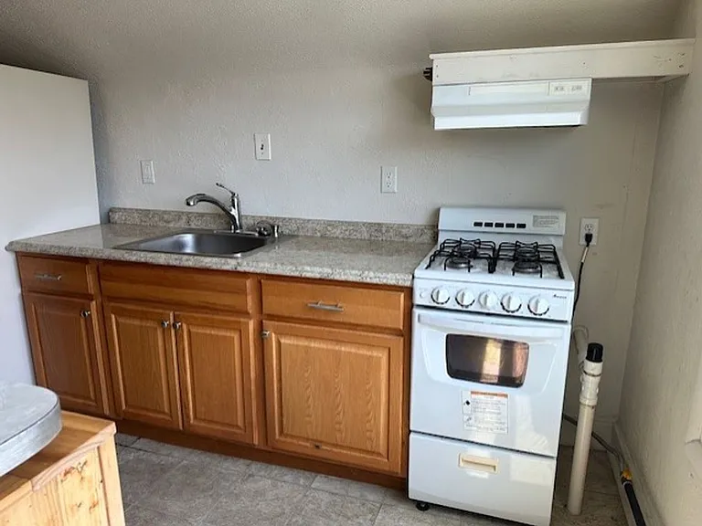 20-22 E Main St #1 — Photo 7