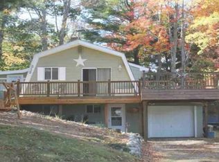 313 Oakwood Ave, Prudenville, MI 48651