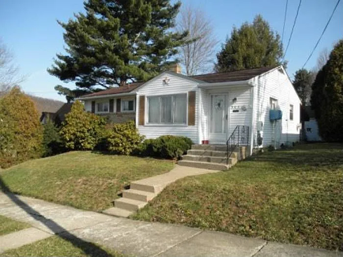 503 Mitchell Ave photo 1