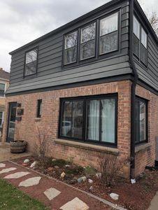 1810 E Eden PLACE, Saint Francis, WI, 53235