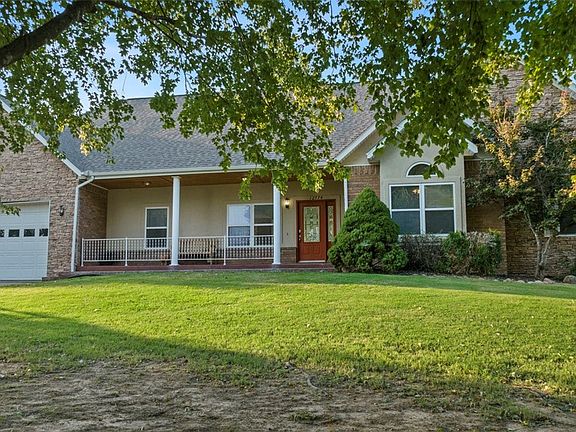 4th image of 12774 Windsong Cir