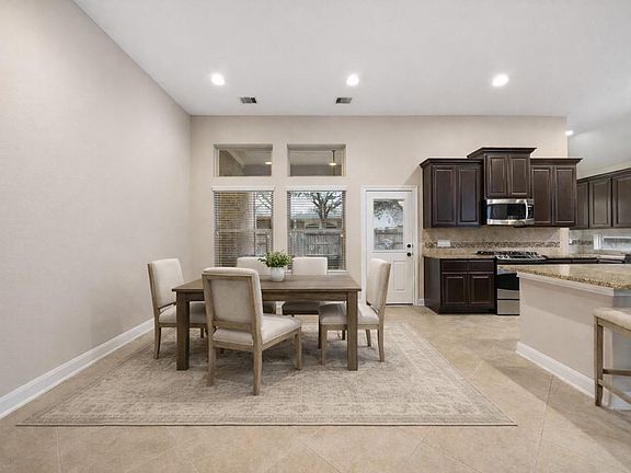 5th image of 26414 Red Cliff Rdg