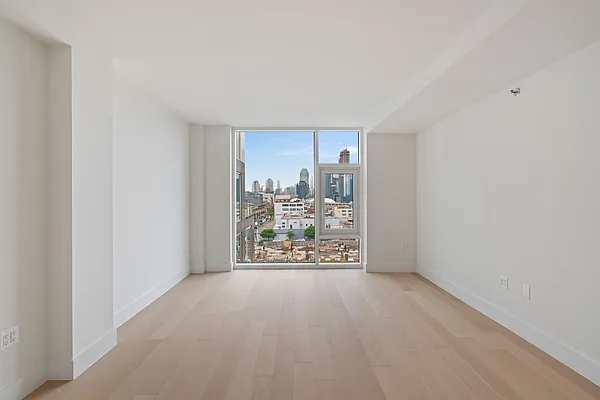 Rented by Nest Seekers International | media 17