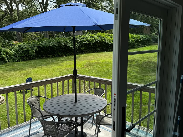 165 Fleetwood Dr — Photo 10