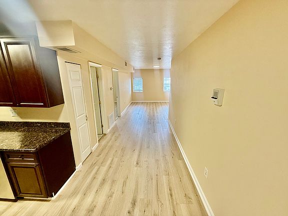 3rd image of 600 California Ave #1A