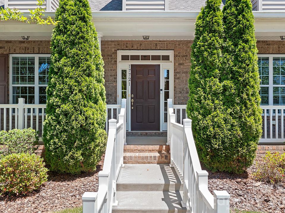 1st image of 17721 Morehampton Ave