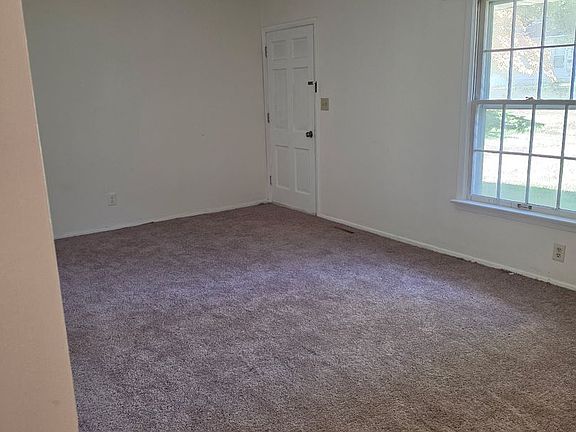 4th image of 4408 W Washington St