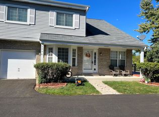 3496 Willowview Ct #3496, Aurora, IL 60504