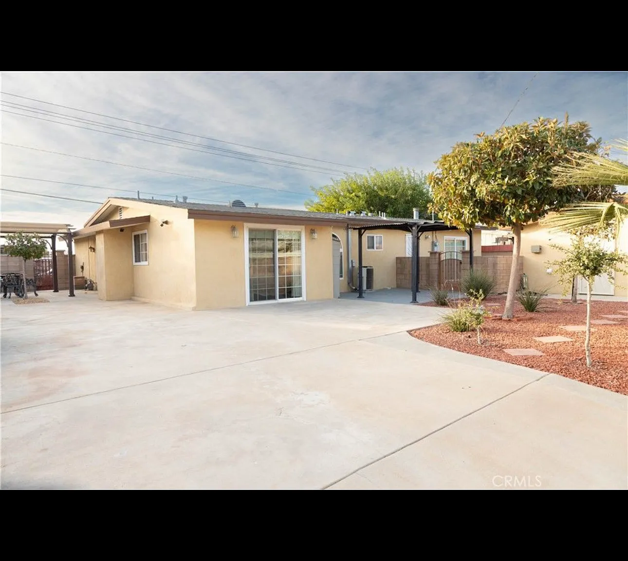 2 bed, 750 sqft, $2,100 — Photo 4
