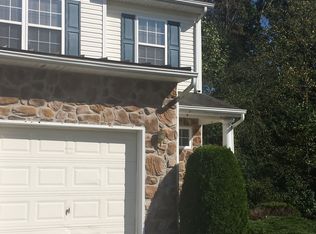 72 Blue Ridge Cir, Newark, DE 19702