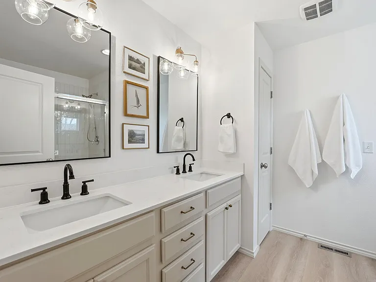 409 Noquet Ct — Photo 30