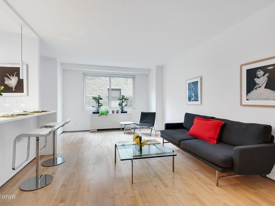 1st image of 1652 1st Ave #1C
