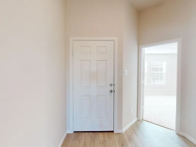 1708 Calanques St — Photo 6