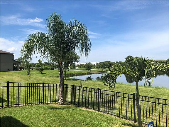 3rd image of 6019 Sweet Birch Dr