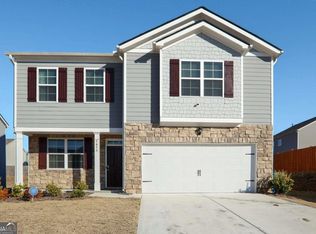 7475 Jennadee Dr, Fairburn, GA 30213