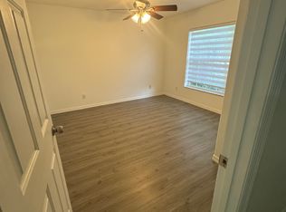 833 Greenleaf Cir, Vero Beach, FL 32960