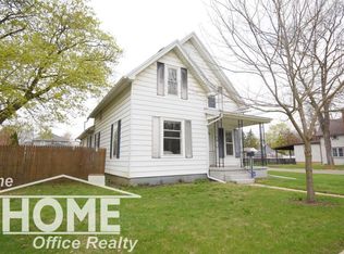 300 Robbins St, Owosso, MI 48867