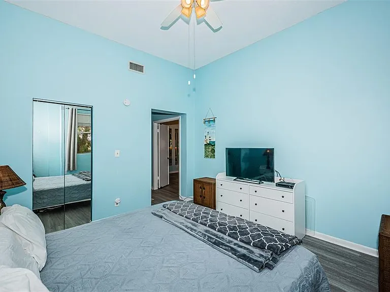6077 Bahia Del Mar Blvd #224 — Photo 9