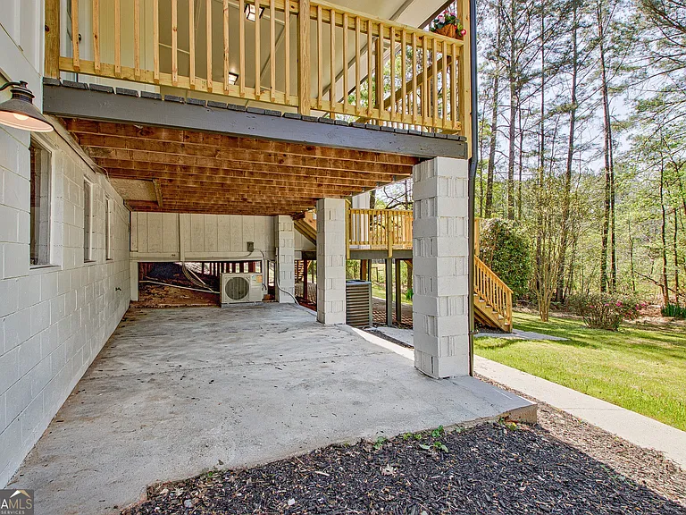 140 Mary Freeman Rd — Photo 55