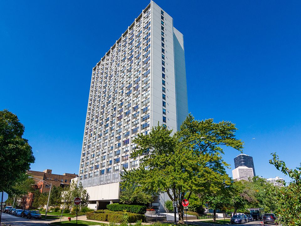 1st image of 5100 N Marine Dr APT 12A