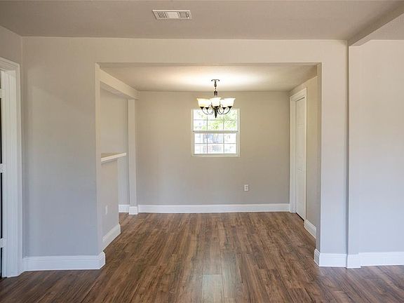 5th image of 908 W Elm St