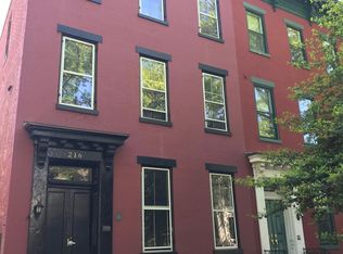 216 3rd St SE APT 2, Washington, DC 20003