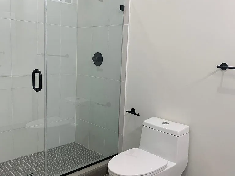 1501 Parrish St #3R — Photo 11