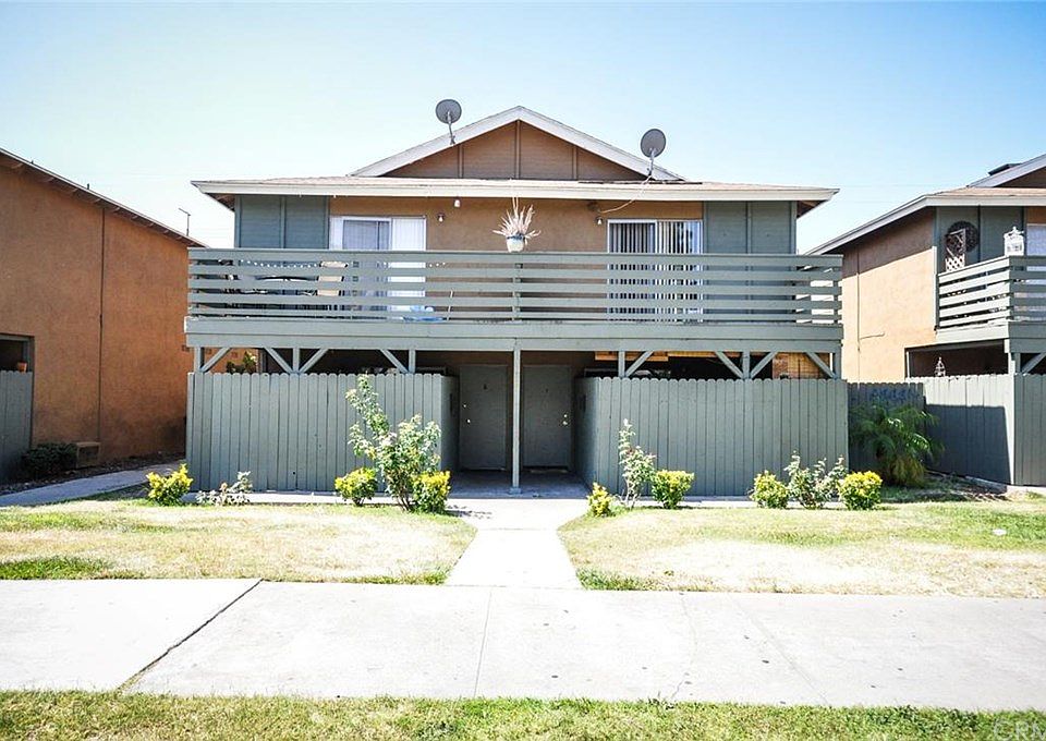 1st image of 420 W Orangewood Ave