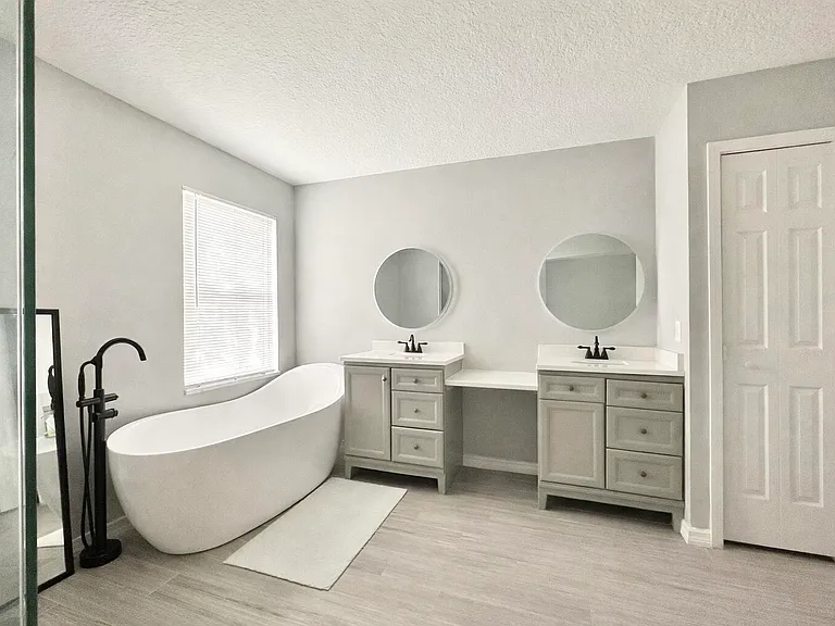 4410 Pine Gold Ave — Photo 5