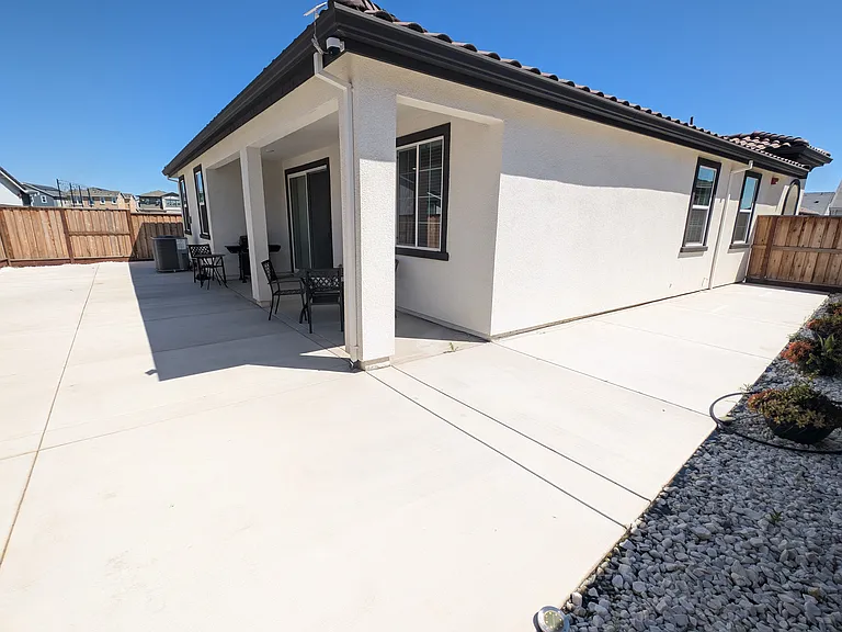 8341 Orla Way — Photo 28