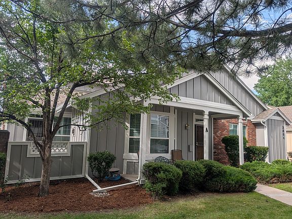 Ranch end unit Townhome, lives like a house with No Yard work