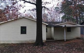 2nd image of 9512 Comstock Rd